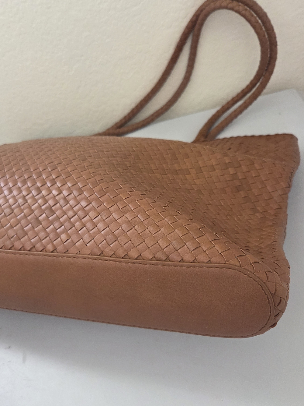 Quince Handwoven Leather Tote - Picture 4 of 10